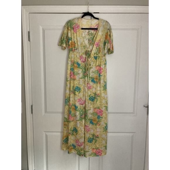 Vanity Fair Other - VTG Vanity Fair Floral Peignoir Robe Nightgown Negligee Set Small Made In USA